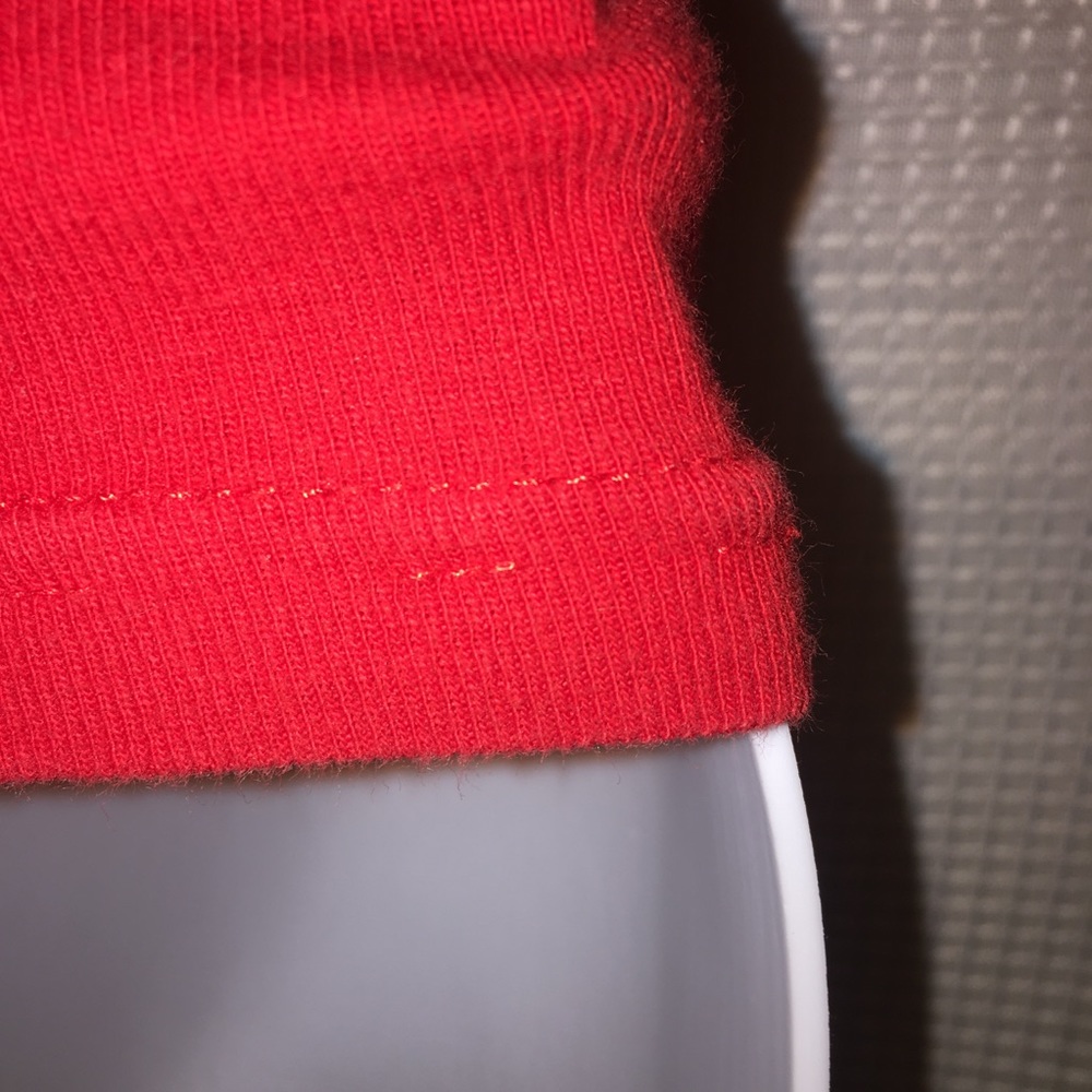 Pajama top size 4t - Picture 6 of 8